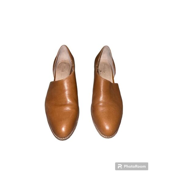 ✨The Lucie Shoe in Leather✨ - Picture 5 of 9